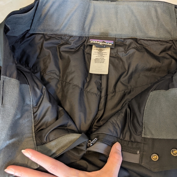 Like New Patagonia Women's Insulated Ski Pants Size XS - Picture 9 of 11